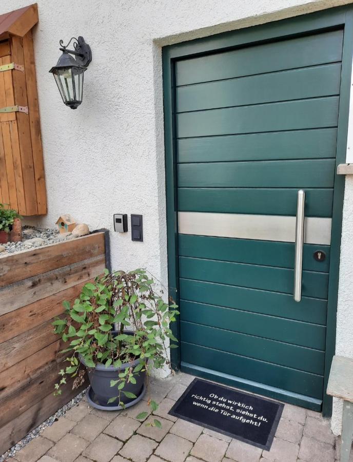 Schoene Einzimmer Wohnung Zwischen Bodensee Und Allgaeu 노이킬흐 외부 사진